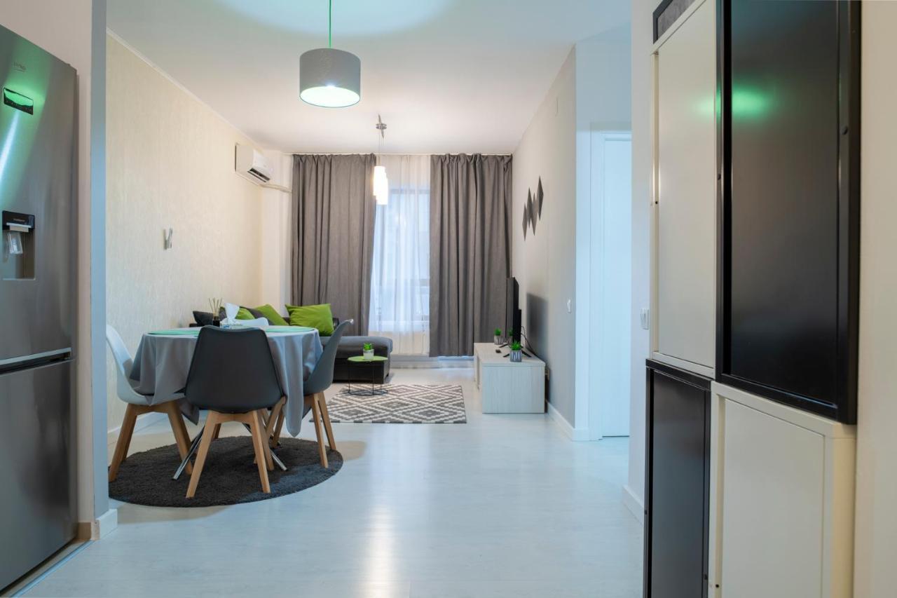 Gvitown Central Apartment Boekarest Buitenkant foto
